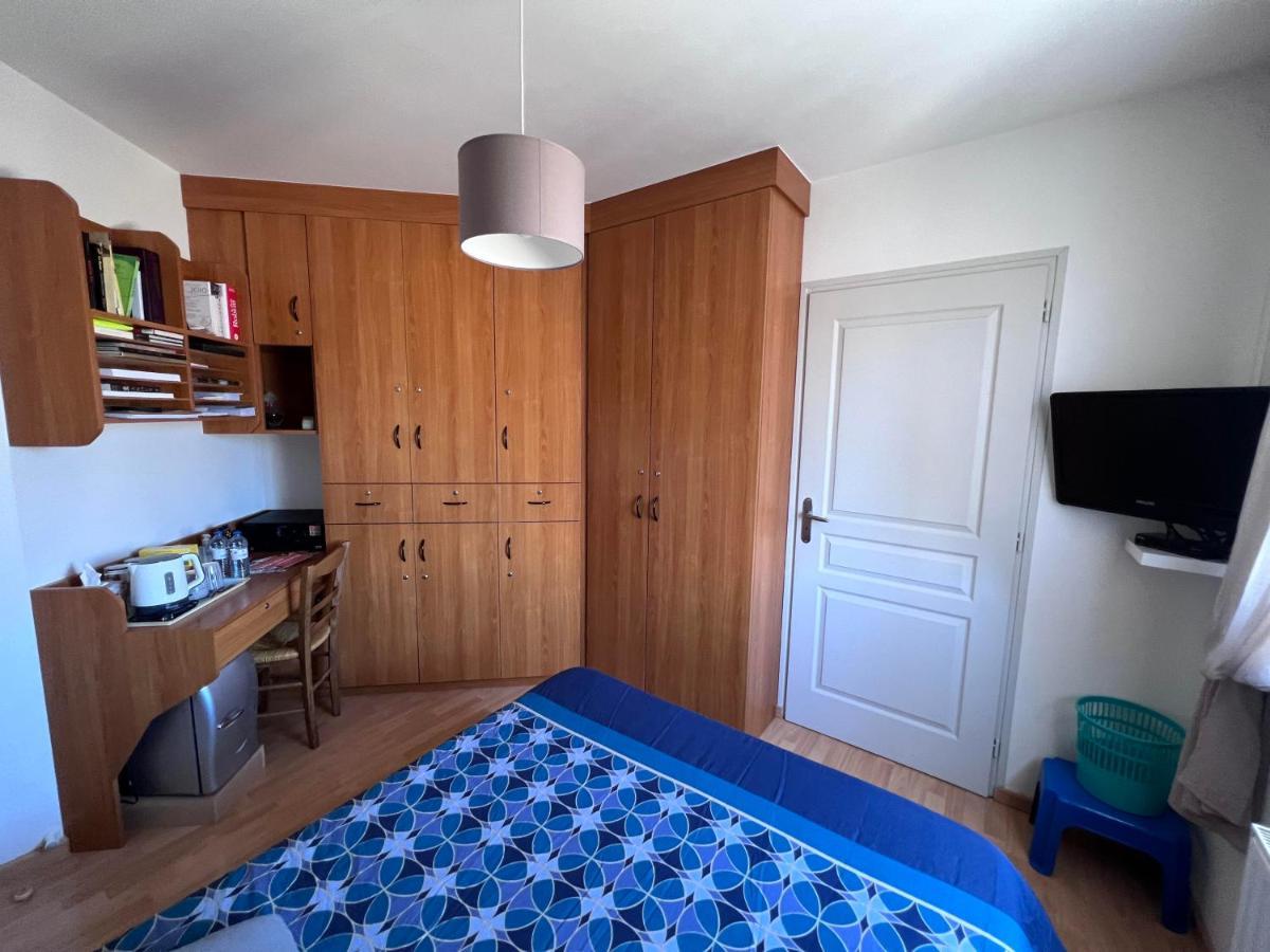 La Chambre Des Amis Parthenay Bagian luar foto